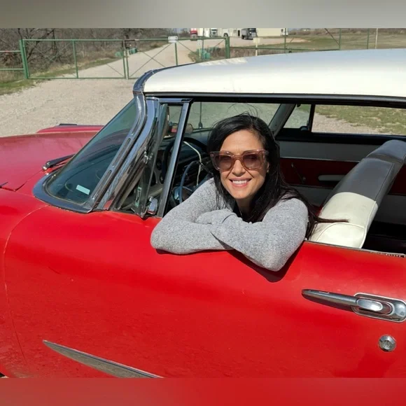 The BEAN IS LIVE 🫘 - Picture 3 of 9